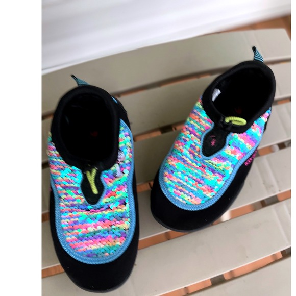 Body‎ Glove Kids Water Shoes Size 3 Rainbow Sequin Aqua Socks Beach - Picture 1 of 8